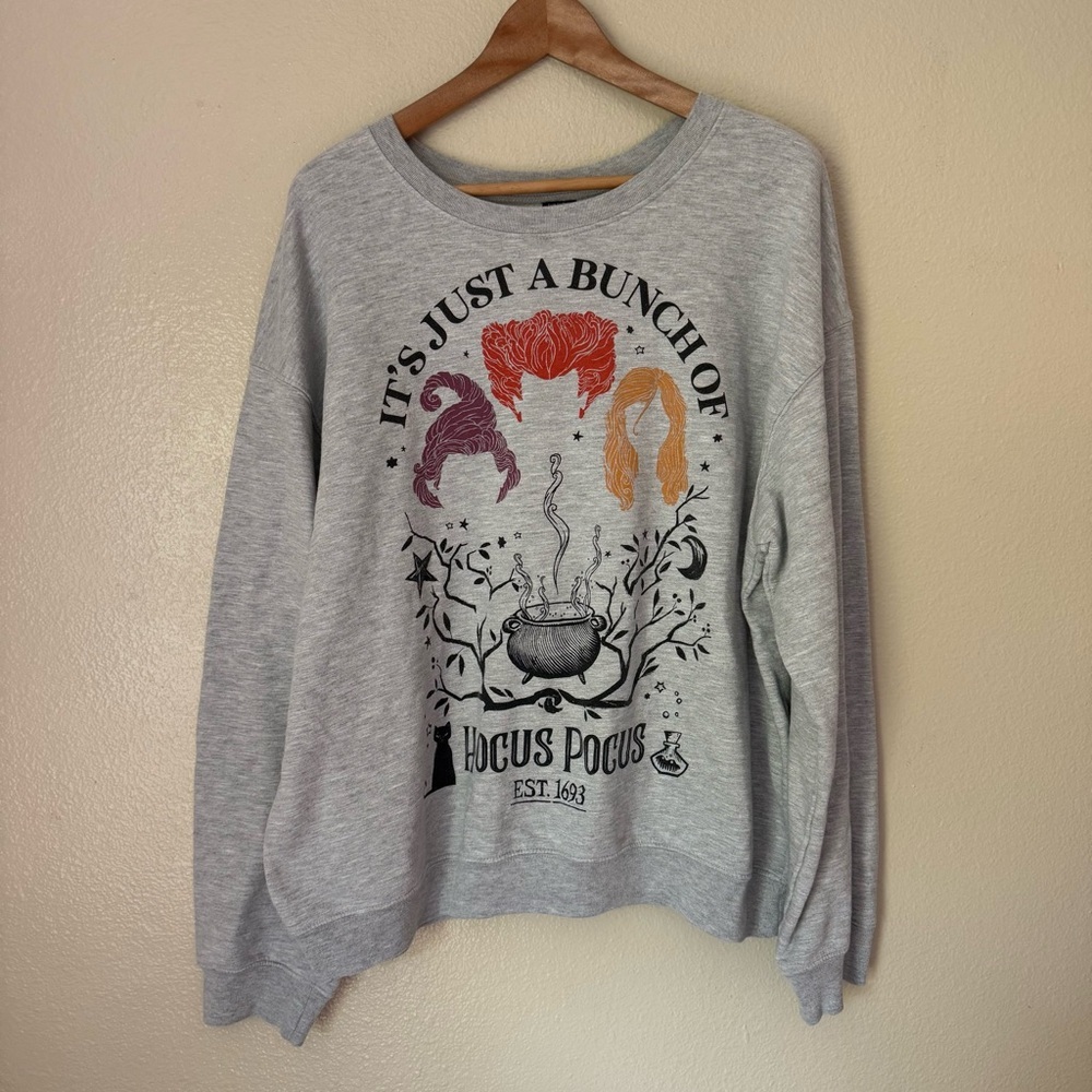 Disney Gray Hocus Pocus Crewneck Sweatshirt